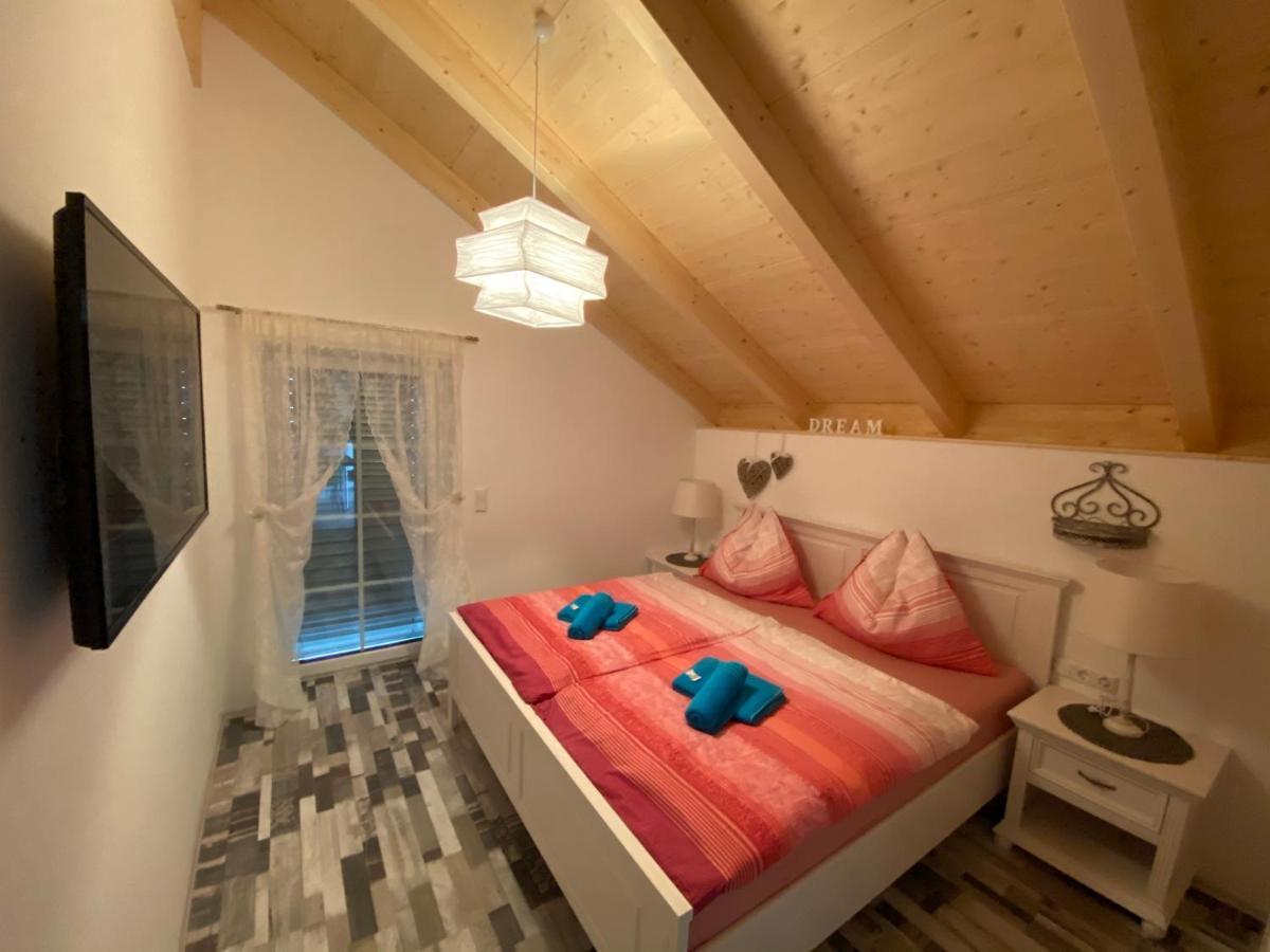 Apartments Edelweiss & Enzian - Gaestehaus Zum Fuchs Hermagor-Pressegger See Eksteriør billede